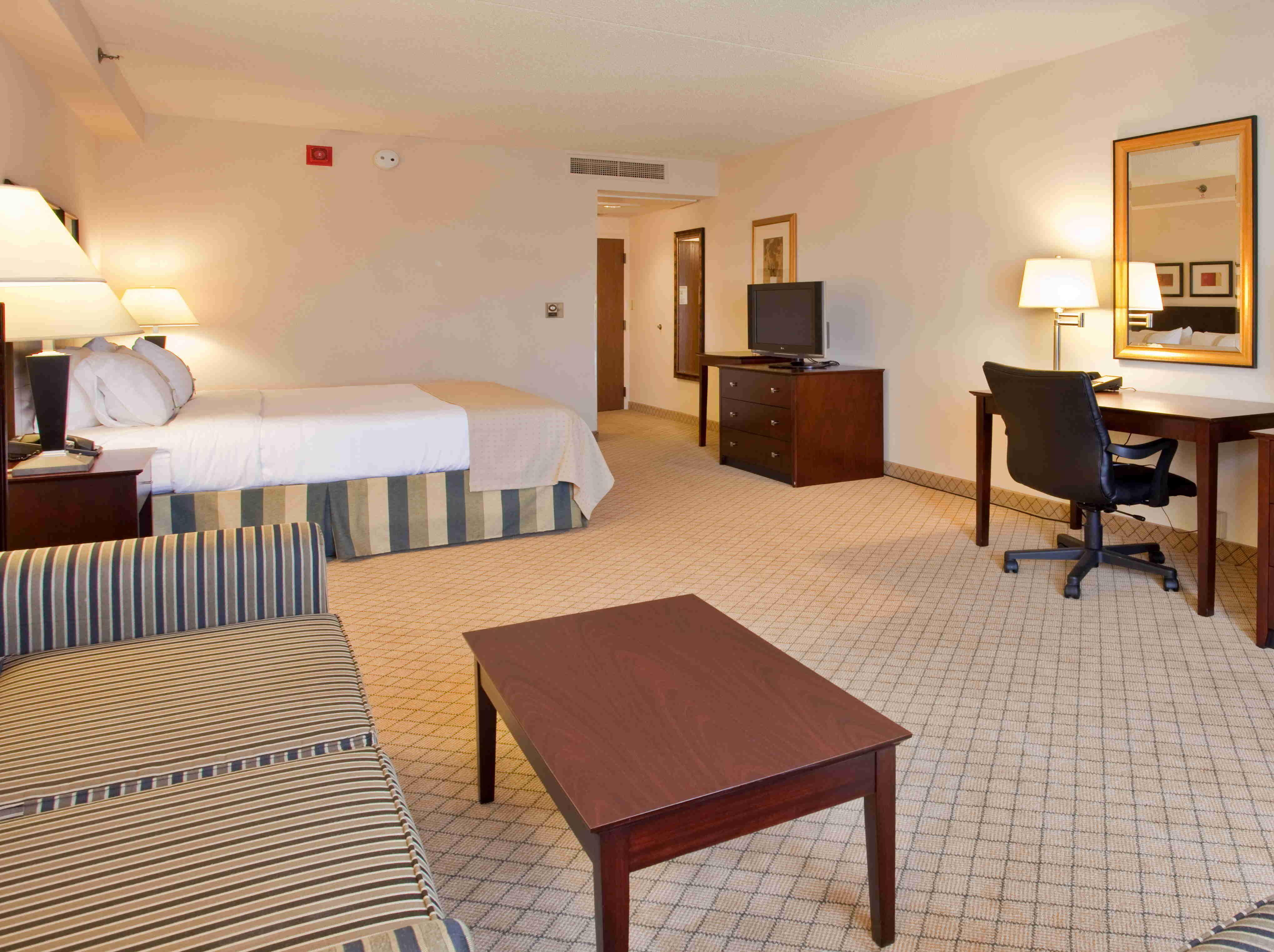 Holiday Inn & Suites Springfield-I-44 By Ihg Extérieur photo