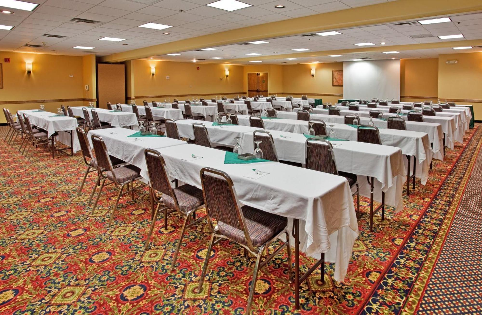 Holiday Inn & Suites Springfield-I-44 By Ihg Extérieur photo