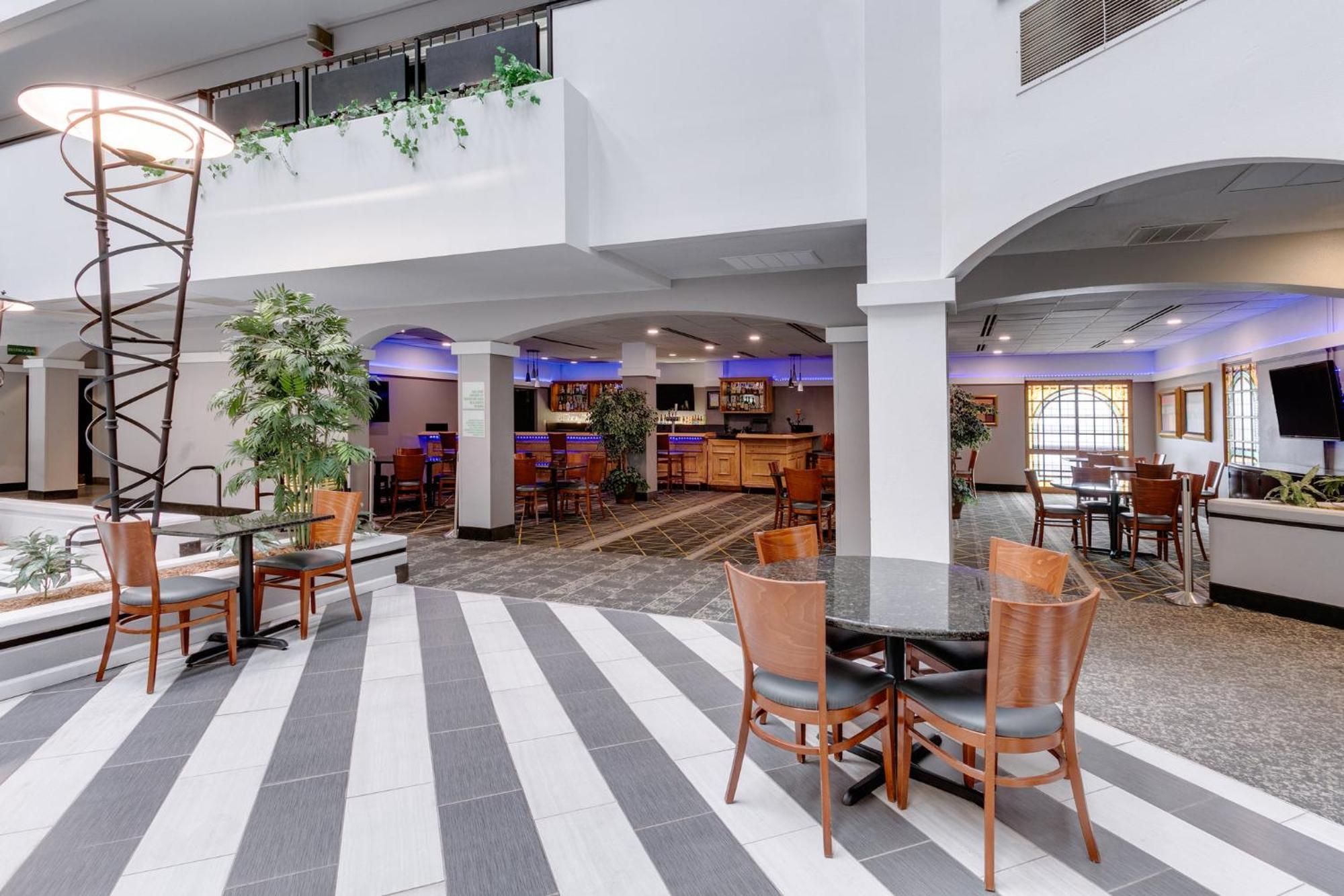 Holiday Inn & Suites Springfield-I-44 By Ihg Extérieur photo